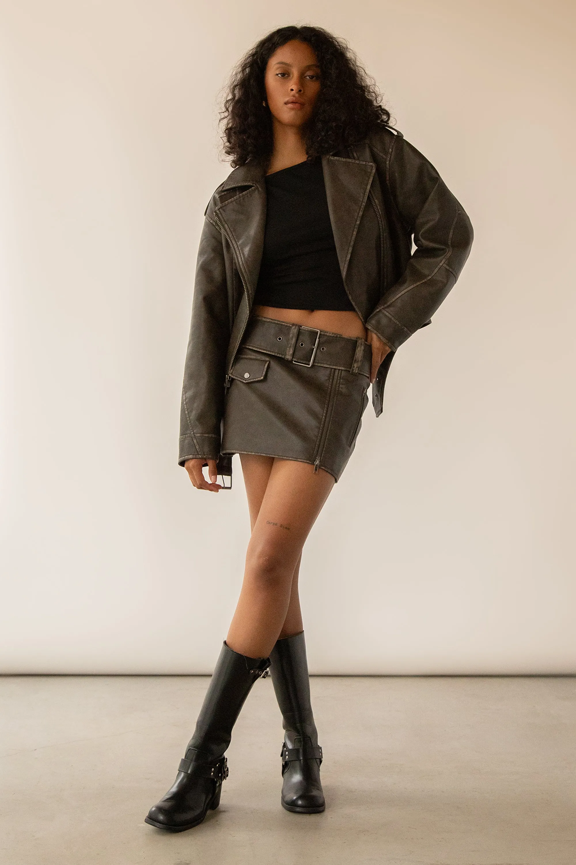 VEGAN LEATHER MOTO MINI SKIRT